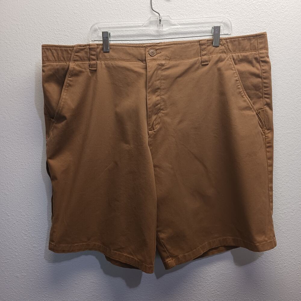 Faded Glory Khaki Hybrid Shorts l Size: 46